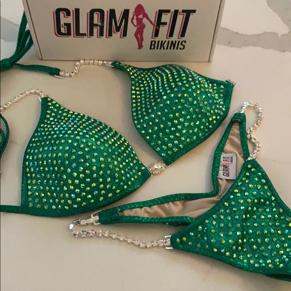NWT GlamFit Emerald Green Competition Bikini Small - Picture 3 of 6